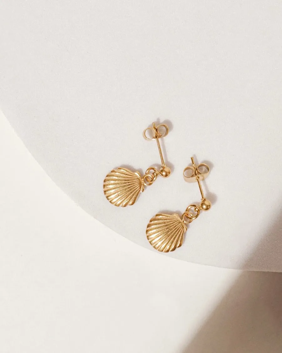 Almeja Studs