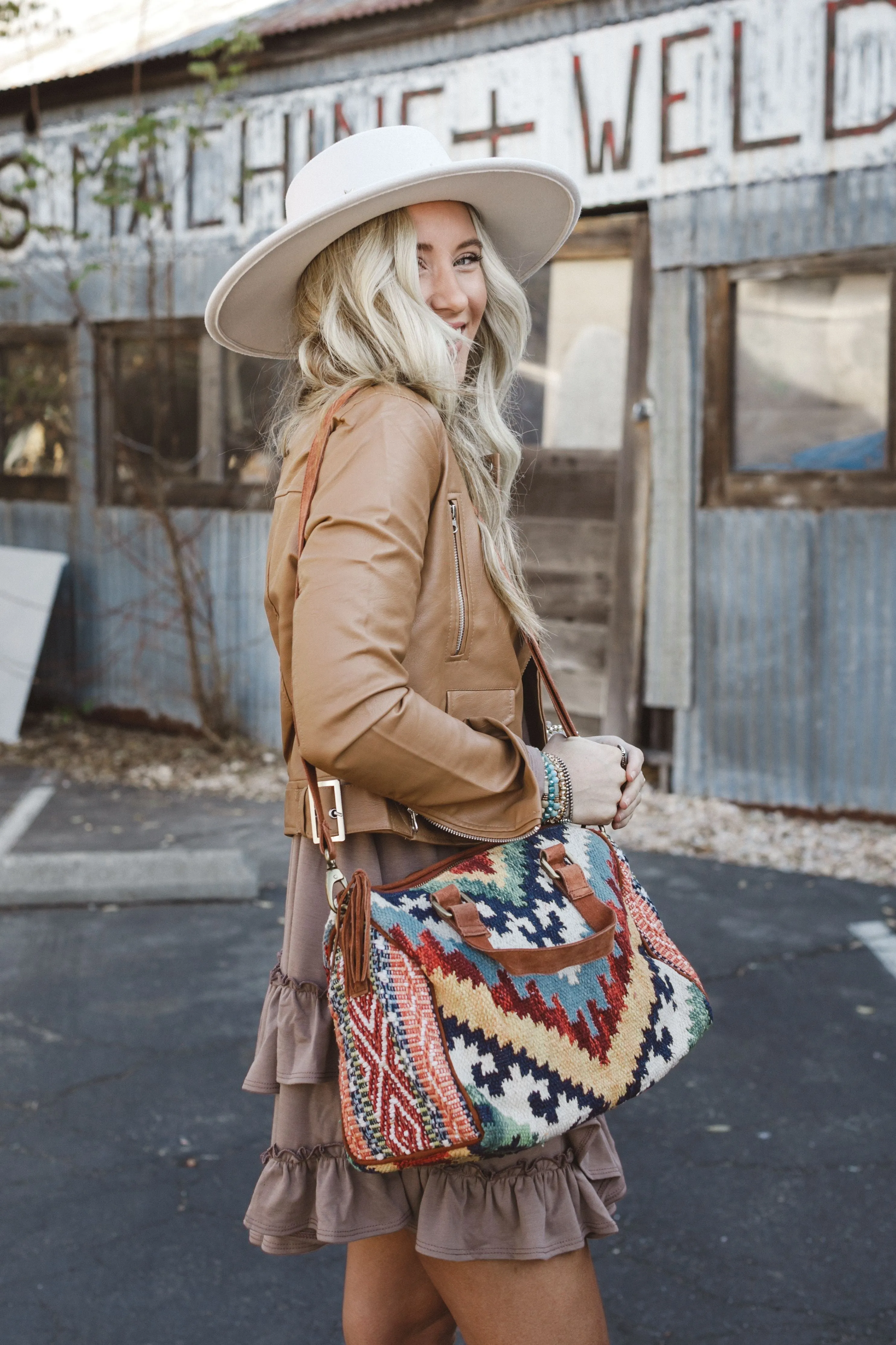 Artisan Oasis Woven Handbag - Brown Multi