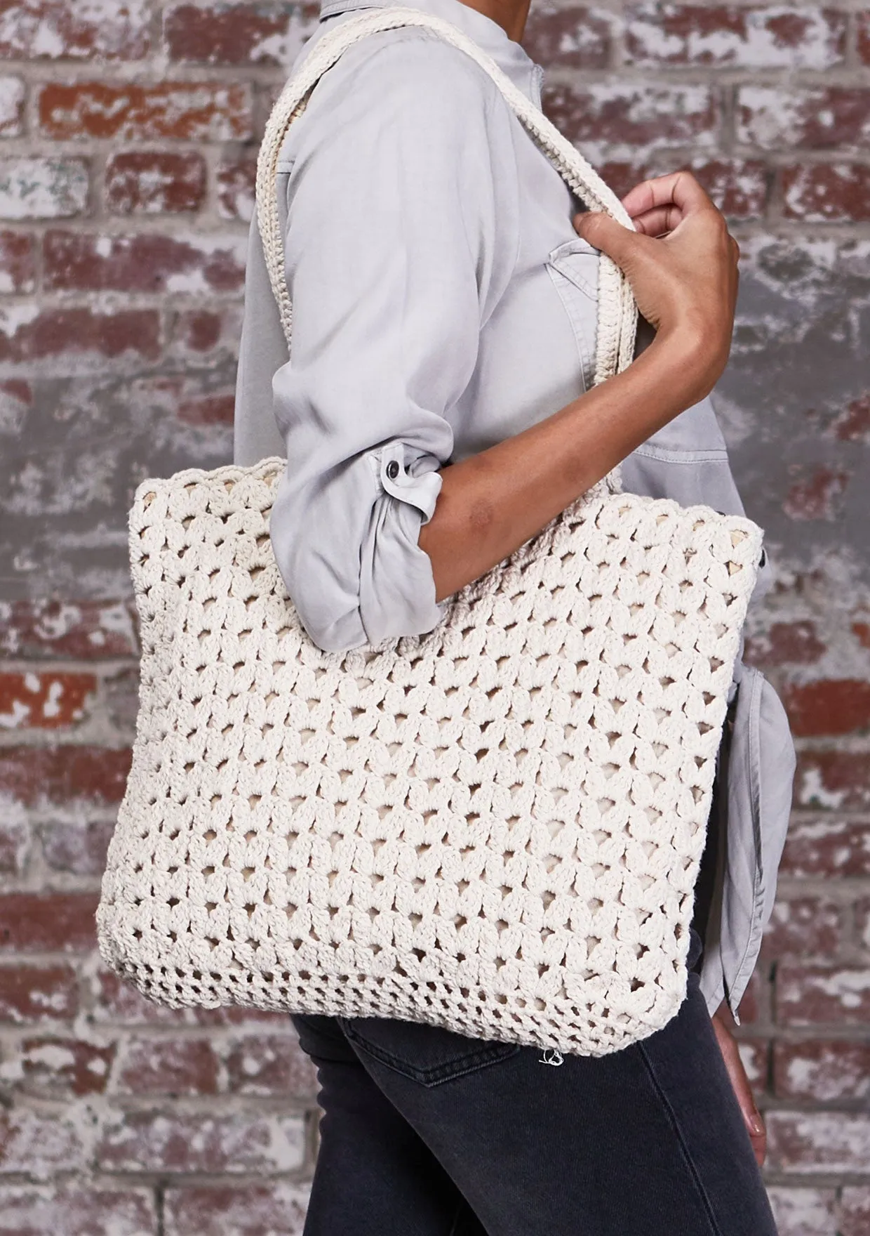 Bohemian Crochet Shoulder Bag