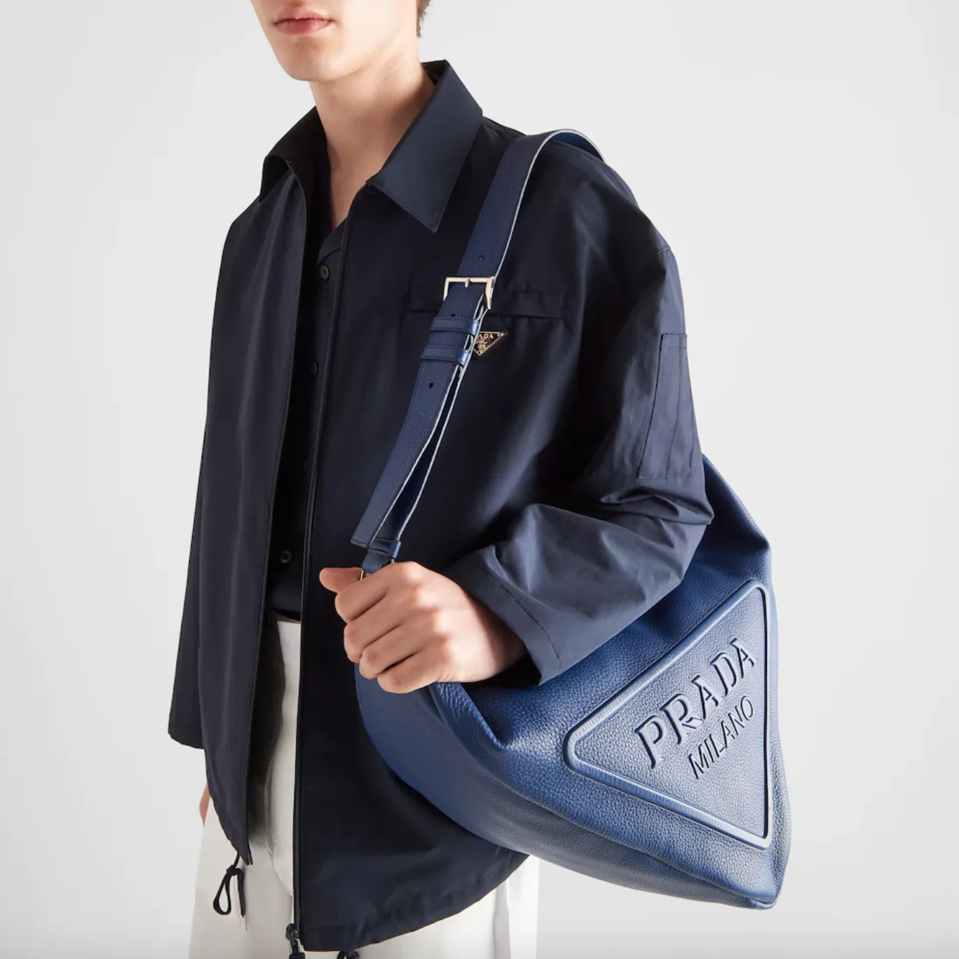 LEATHER TRIANGLE SHOULDER BAG LARGE - BLUETTE