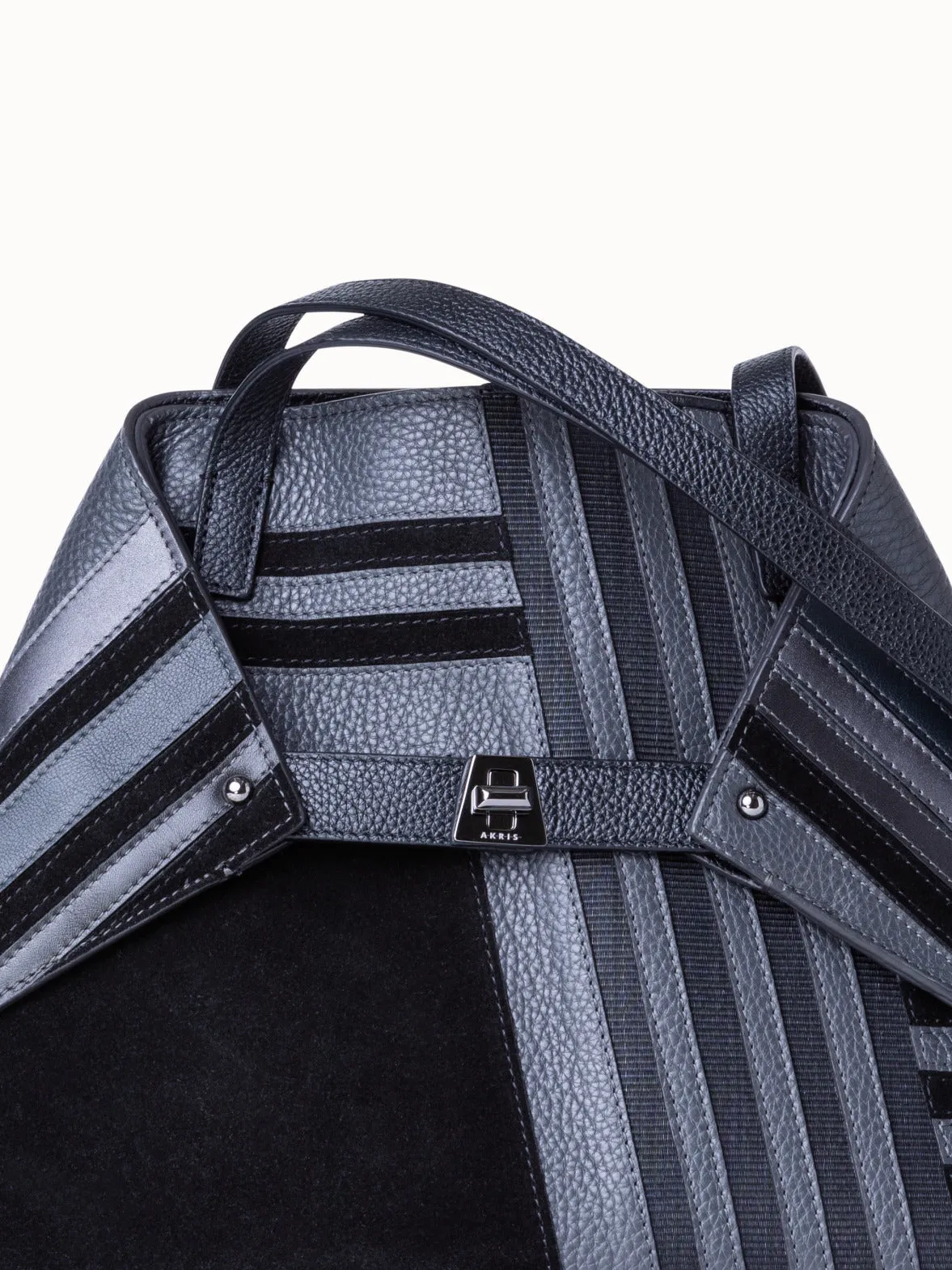 Small Ai Schultertasche aus Leder mit Zick-Zack-Trapez Patchwork