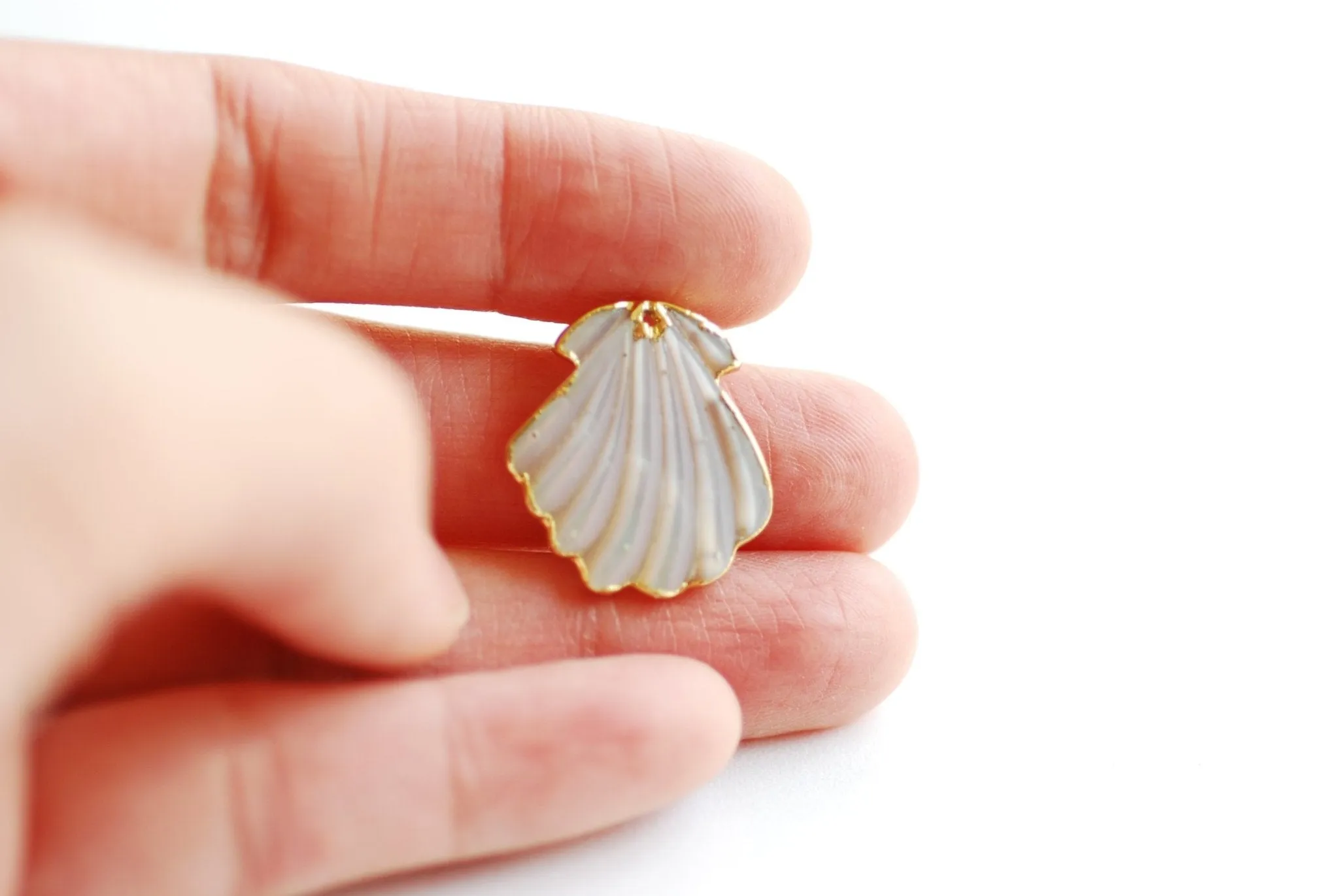 Wholesale Mother of Pearl Scallop Shell Pendant- 22k Gold Electroplated Rim, Shell Charm, Shell Pendant, Sea Shell, Charms, VermeilSupplies