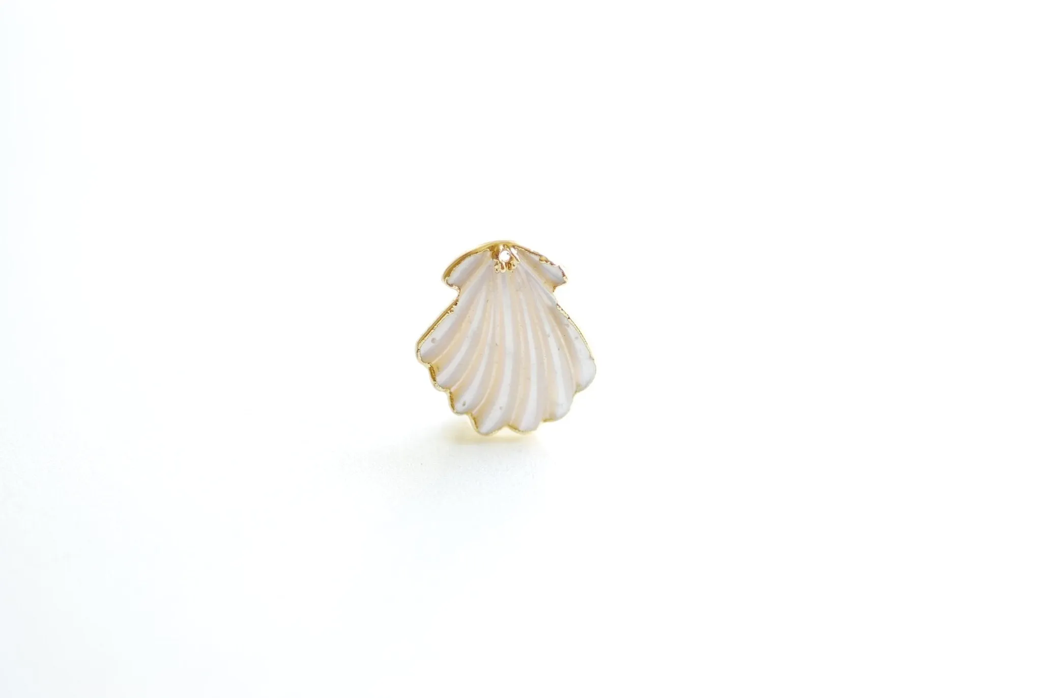 Wholesale Mother of Pearl Scallop Shell Pendant- 22k Gold Electroplated Rim, Shell Charm, Shell Pendant, Sea Shell, Charms, VermeilSupplies